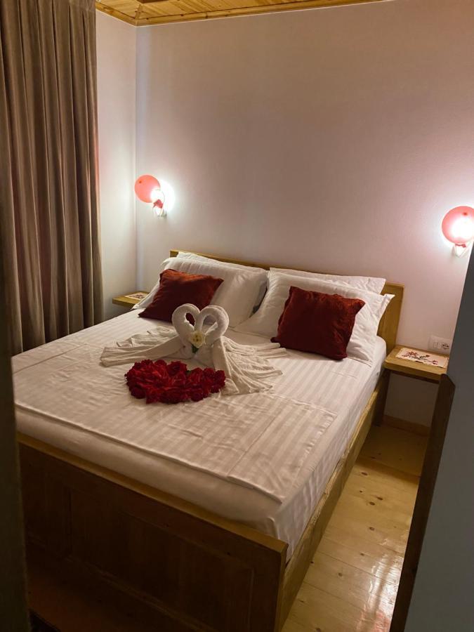Guesthouse Riverside Берат Экстерьер фото